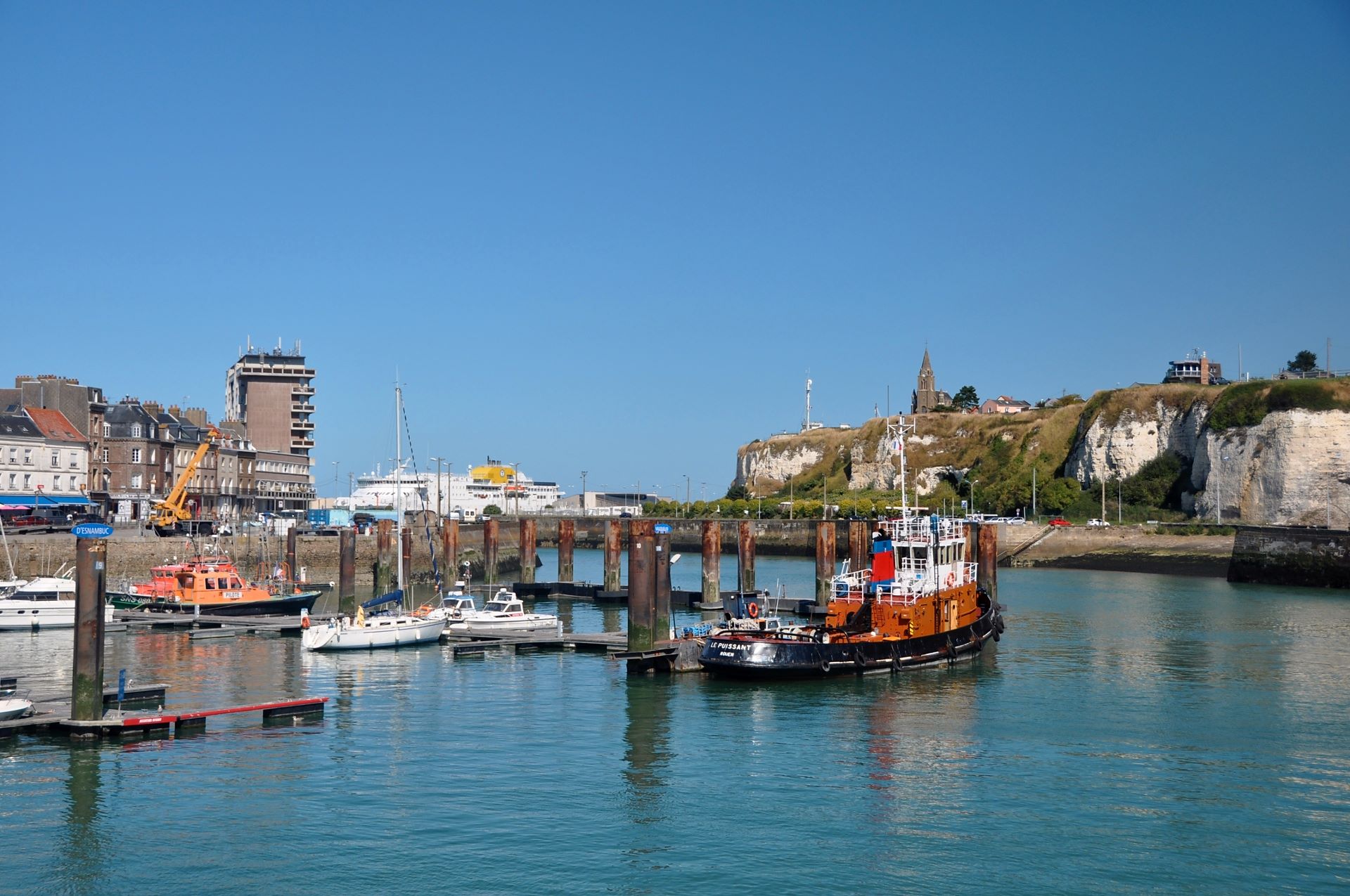 Dieppe (Photo license: CC BY-SA 2.0)